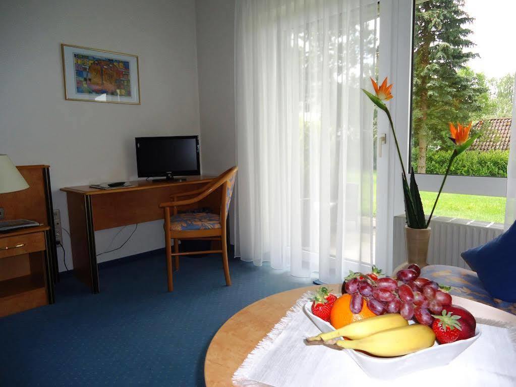 Hotel Kurallee Meersburg Buitenkant foto
