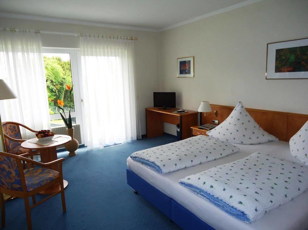 Hotel Kurallee Meersburg Buitenkant foto